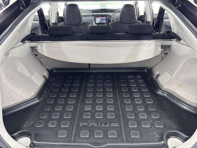 プリウス Ｓツーリングセレクション・Ｇ’ｓ　１．８　Ｓ　ツーリングセレクション　Ｇ’ｓ　　（ブラック）（9枚目）