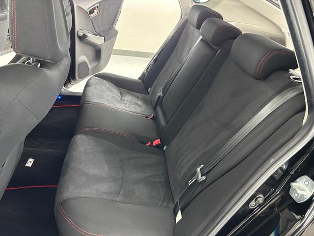 プリウス Ｓツーリングセレクション・Ｇ’ｓ　１．８　Ｓ　ツーリングセレクション　Ｇ’ｓ　　（ブラック）（20枚目）
