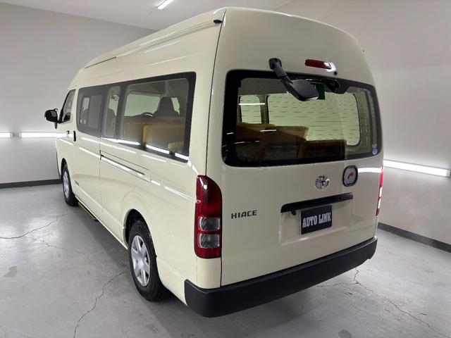 ハイエースコミューター 　幼児バス　大人４人幼児１８人（6枚目）