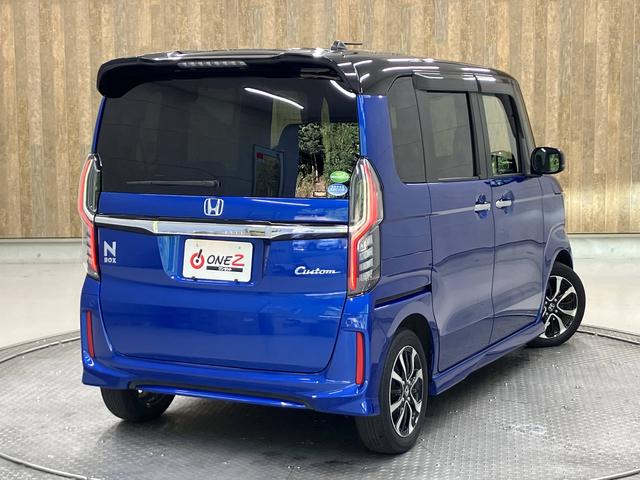 N-BOXカスタム G・EXホンダセンシング 両側電動ドア・純正8型フルセグナビ・ホンダセンシング・衝突軽減ブレーキ・車線維持システム・シートヒーター・純正14インチAW・前後ドラレコ・ETC・LEDヘッドライト・スマートキー・誤発進抑制機能・ス(19枚目)