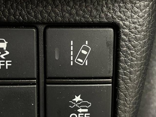 N-BOXカスタム G・EXホンダセンシング 両側電動ドア・純正8型フルセグナビ・ホンダセンシング・衝突軽減ブレーキ・車線維持システム・シートヒーター・純正14インチAW・前後ドラレコ・ETC・LEDヘッドライト・スマートキー・誤発進抑制機能・ス(60枚目)