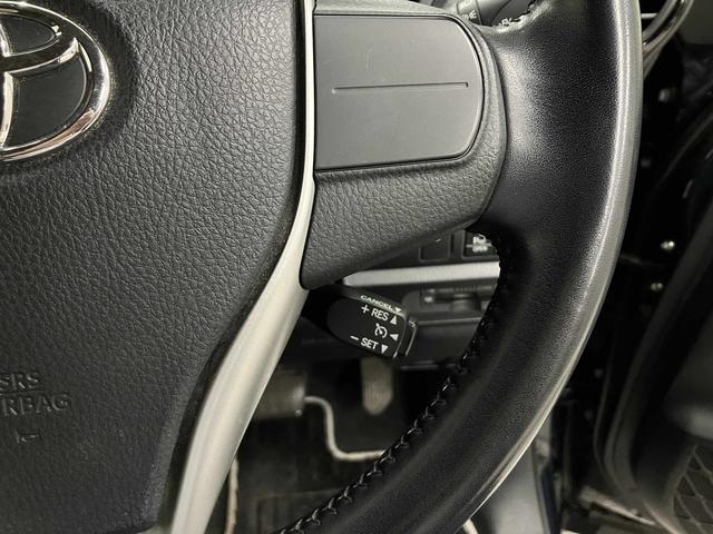 ヴォクシー ハイブリッドZS 煌II 純正10型後席モニター・純正10型フルセグナビ・両側電動ドア・クリアランスソナー・衝突軽減ブレーキ・車線逸脱警報・シートヒーター・純正16インチAW・ETC2.0・LEDヘッドライト・ドラレコ・スマー(54枚目)