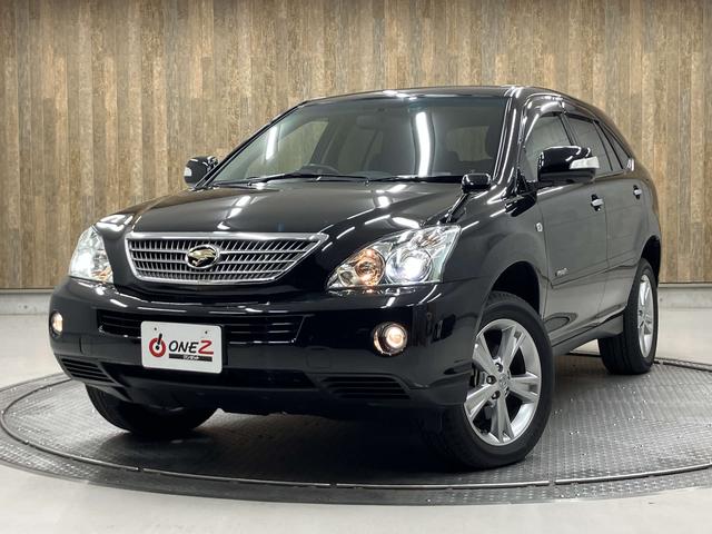 ハリアーハイブリッド Lパッケージアルカンターラプライムバージョン 4WD・ムーンルーフ・純正ナビ・電動シート・デジタルインナーミラー・クリアランスソナー・純正18インチAW・ETC・フルセグ・バックカメラ・電動リアゲート・ハーフレザーシート・スマートキー・純正18イ(18枚目)