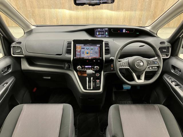 セレナ ハイウェイスター Vセレクション 全方位カメラ・プロパイロット・アルパイン9型フルセグナビ・両側電動ドア・衝突軽減ブレーキ・車線逸脱警報・後側方車両検知・後退時車両検知・純正16インチAW・前後ソナー・LED・ドラレコ・ETC・インテ(3枚目)