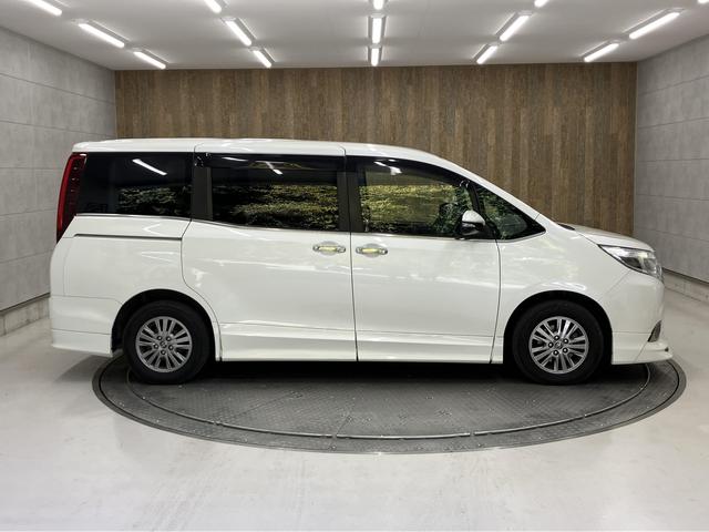 エスクァイア Gi TRDフルエアロ・両側電動ドア・フルセグナビ・衝突軽減ブレーキ・車線逸脱警報・シートヒーター・純正15インチアルミ・LEDヘッドライト・オートハイビーム・ETC・バックカメラ・合皮シート・スマートキー(32枚目)