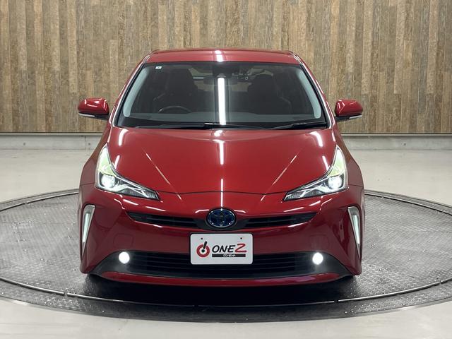 プリウス Ａプレミアム　ツーリングセレクション　純正フルセグナビ・バックカメラ・衝突軽減ブレーキ・本革電動シート・ヘッドアップディスプレイ・純正１７インチＡＷ・駐車支援・後側方車両検知・ＬＥＤヘッドライト・シートヒーター・ＥＴＣ・Ｂｌｕｅｔｏｏｔｈ（15枚目）