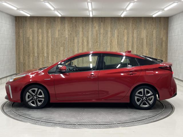 プリウス Ａプレミアム　ツーリングセレクション　純正フルセグナビ・バックカメラ・衝突軽減ブレーキ・本革電動シート・ヘッドアップディスプレイ・純正１７インチＡＷ・駐車支援・後側方車両検知・ＬＥＤヘッドライト・シートヒーター・ＥＴＣ・Ｂｌｕｅｔｏｏｔｈ（41枚目）