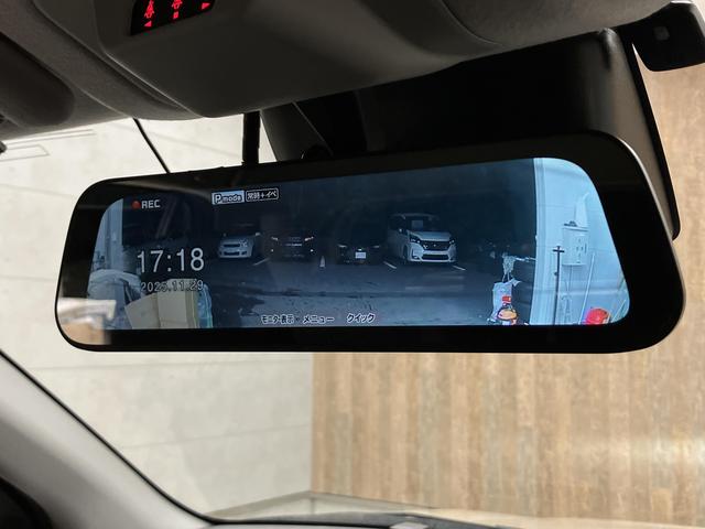 ライズ Z パノラミックビューモニター・駐車アシスト・純正9型ディスプレイオーディオ・スマアシ・衝突軽減ブレーキ・コーナーセンサー・シートヒーター・純正17インチAW・レーダークルコン・前後ドラレコ・誤発進抑制機(6枚目)