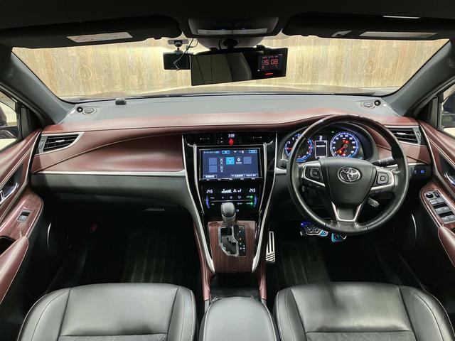 ハリアー プレミアム モデリスタフルエアロ・純正9型フルセグナビ・電動リアゲート・車線逸脱警報・LEDヘッドライト・バックカメラ・ETC・Bluetooth・合皮シート・クルーズコントロール・スマートキー・前後ドラレコ(3枚目)