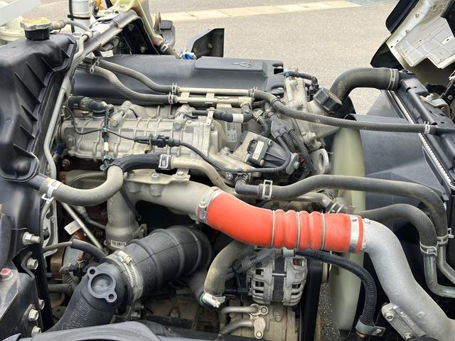 キャンター 散水車/上物極東製/ワイド/5速マニュアル/ETC/ターボ/175馬力!(20枚目)