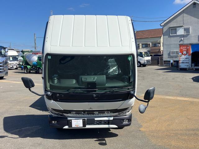 キャンター 　アームロール車／未使用／積載３ｔ／新明和製／５速マニュアル／バックモニター／ＥＴＣ／床材質鉄板／ターボ／１５０馬力！（25枚目）