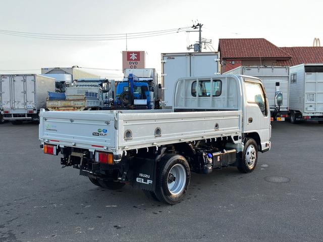 エルフトラック 平ボディ/積載2t/荷台内寸 長さ:3.11m 幅:1.59m アオリ高さ:0.38m/6速マニュアル/ロープ穴6個/ETC/150馬力!(6枚目)