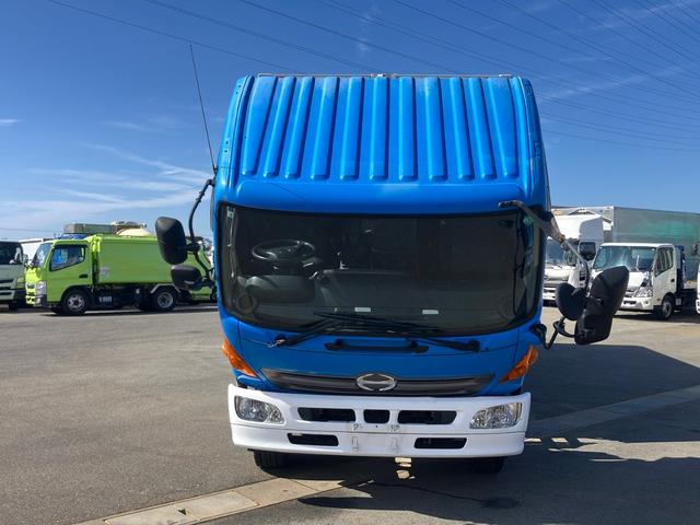 ヒノレンジャー 　アルミウイング／増トン／６速ＭＴ／後輪エアサス／トランテックス製ウイング／ラッシングレール２段／バックモニター／荷台内寸　Ｌ７．２５ｍ　×　Ｗ２．３８ｍ　×　Ｈ２．４２ｍ／２４０馬力！（26枚目）