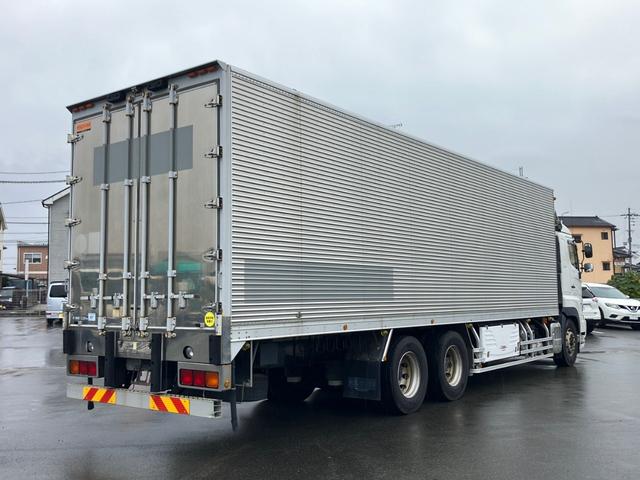 プロフィア 冷凍冷蔵バン/日本フルハーフ製/大型3軸/後輪エアサス/菱重製冷凍機/サブエンジン式/床板キーストン/左サイド扉/ジョロダーレール装備/ラッシングレール2段/バックモニター/380馬力!(6枚目)