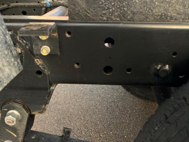 エルフトラック ダンプ/新明和工業製/荷台内寸 長さ3.05m × 幅1.59m × 高さ0.37m/ETC/ミラー一体型バックモニター/150馬力!(18枚目)