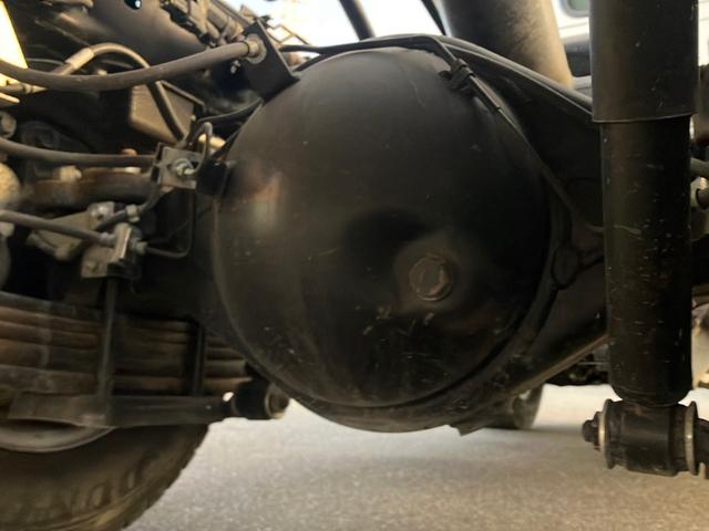 エルフトラック ダンプ/新明和工業製/荷台内寸 長さ3.05m × 幅1.59m × 高さ0.37m/ETC/ミラー一体型バックモニター/150馬力!(19枚目)