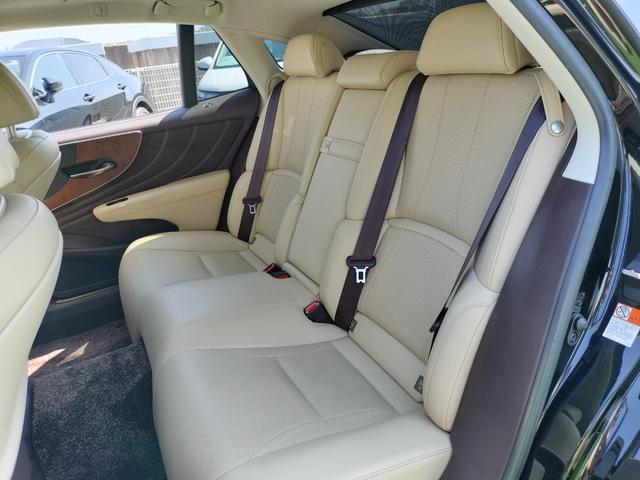 ＬＳ ＬＳ５００　Ｉパッケージ　サンルーフ／純正ナビ／全方位カメラ／衝突軽減ブレーキ／革シート／電動サンシェード／パワーシート／シートヒーター／シートクーラー／コーナーセンサー／オートハイビーム／純正ＡＷ（73枚目）