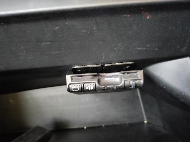 Ｎ－ＢＯＸカスタム Ｇ　ＳＳパッケージ　衝突軽減ブレーキ／両側電動スライド／純正ナビ／バックカメラ／ＥＴＣ／スマートキー／安心パッケージ／ＨＩＤヘッドライト／Ｂｌｕｅｔｏｏｔｈ接続／純正１４インチＡＷ（30枚目）
