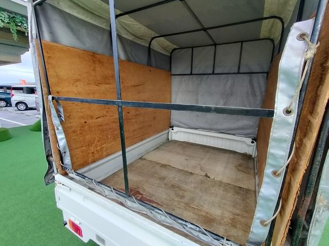 キャリイトラック KCエアコン 5速MT/幌付/エアコン/積載量350キロ/ラジオ/地区限定車/スペアタイヤ/ヘッドライトレベライザー(19枚目)