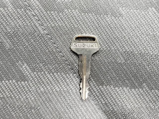 キャリイトラック KCエアコン 5速MT/幌付/エアコン/積載量350キロ/ラジオ/地区限定車/スペアタイヤ/ヘッドライトレベライザー(37枚目)