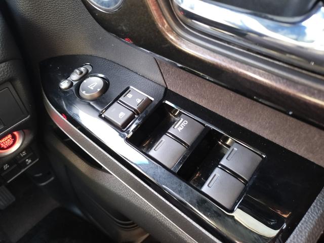 N-BOXカスタム G・Lホンダセンシング ホンダセンシング/衝突軽減/電動スライド/純正ナビTV/バックカメラ/ETC/レーンキープアシスト/レーダークルコン/スマートキー/シートヒーター/LEDヘッドライト/純正14インチAW/Bt接続(29枚目)