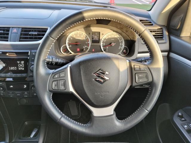 スイフト RS 5速MT/クルコン/スマートキー/CDオーディオ/プッシュスタート/ステアリングリモコン/16インチ純正AW/フォグランプ/電格ミラー/オートエアコン(7枚目)