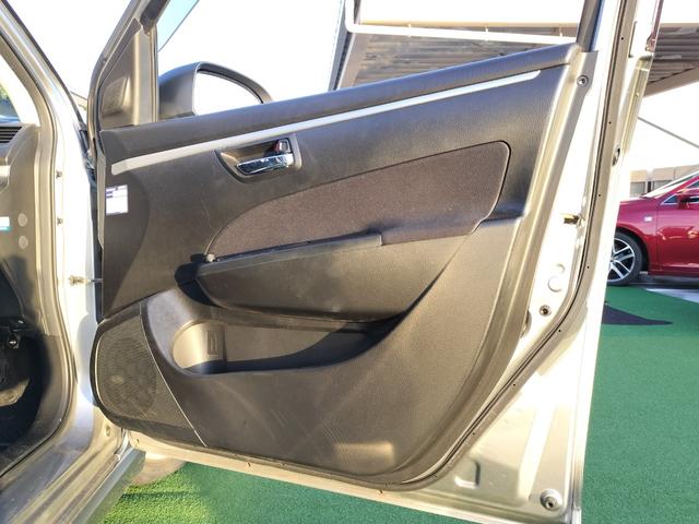 スイフト RS 5速MT/クルコン/スマートキー/CDオーディオ/プッシュスタート/ステアリングリモコン/16インチ純正AW/フォグランプ/電格ミラー/オートエアコン(26枚目)