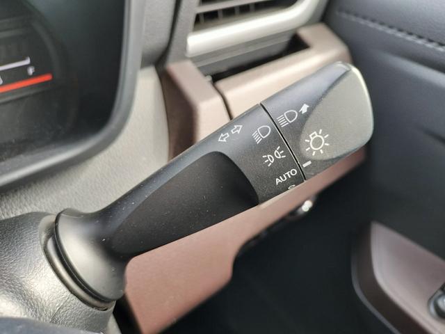 ルーミー Ｇ　Ｓ　衝突軽減ブレーキ／全方位カメラ／両側電動スライドドア／クルーズコントロール／コーナーセンサー／純正ＣＤオーディオ／スマートキー／オートライト／アイドリングストップ（27枚目）