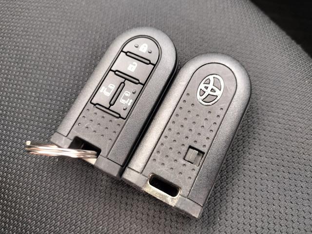 ルーミー Ｇ　Ｓ　衝突軽減ブレーキ／全方位カメラ／両側電動スライドドア／クルーズコントロール／コーナーセンサー／純正ＣＤオーディオ／スマートキー／オートライト／アイドリングストップ（54枚目）