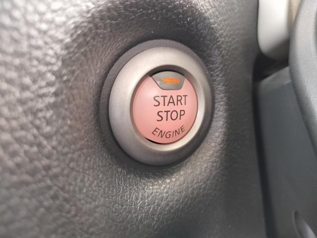 キューブ １５Ｘ　純正フルセグナビ／バックカメラ／コーナーセンサー／スマートキー／ベンチシート／横滑り防止／電格ミラー／ＤＶＤ再生／Ｂｌｕｅｔｏｏｔｈ対応／アイドリングストップ（11枚目）