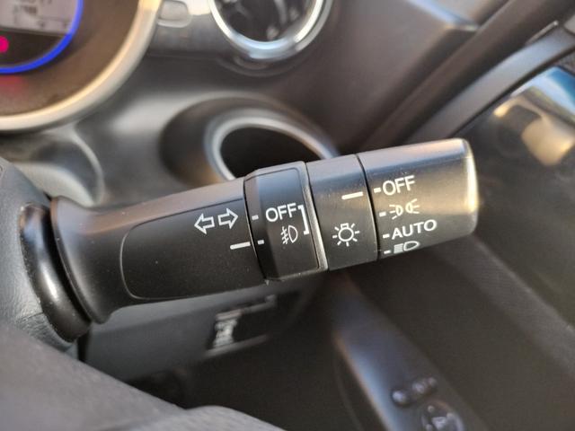 N-BOXカスタム G・Lパッケージ ワンオーナー/電動スライド/HIDヘッドランプ/純正CDオーディオ/ETC/スマートキー/純正アルミホイール/フォグランプ/オートライト/電格ミラー/ステアリングリモコン(22枚目)