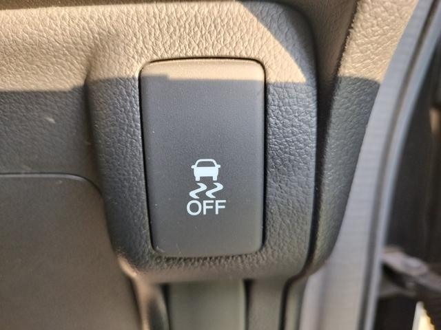 N-BOXカスタム G・Lパッケージ ワンオーナー/電動スライド/HIDヘッドランプ/純正CDオーディオ/ETC/スマートキー/純正アルミホイール/フォグランプ/オートライト/電格ミラー/ステアリングリモコン(23枚目)