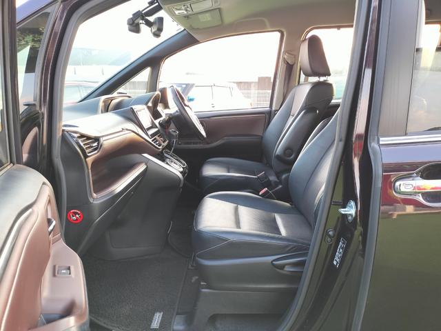 エスクァイア Gi 純正フリップダウンモニター/両側電動スライドドア/純正フルセグナビ/ETC/バックカメラ/シートヒーター/クルーズコントロール/オートハイビーム/オートライト/リアクーラー/7人乗り(38枚目)