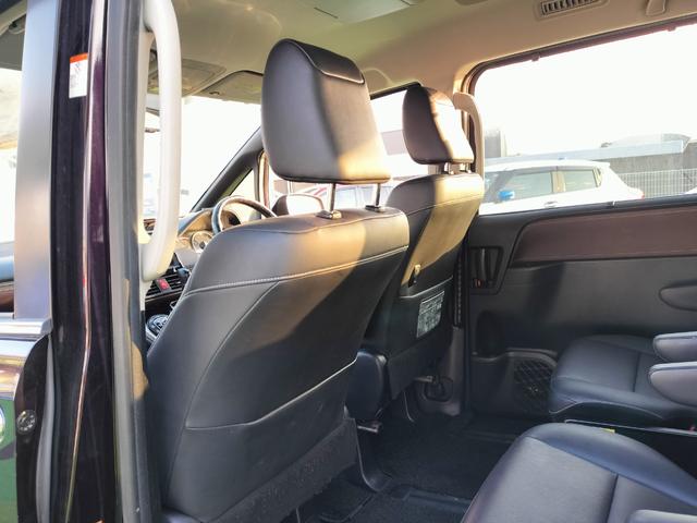 エスクァイア Gi 純正フリップダウンモニター/両側電動スライドドア/純正フルセグナビ/ETC/バックカメラ/シートヒーター/クルーズコントロール/オートハイビーム/オートライト/リアクーラー/7人乗り(47枚目)