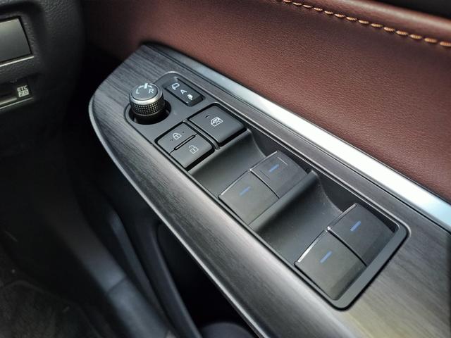 ハリアー Ｚ　ＪＢＬサウンド／ハーフレザーシート／デジタルインナーミラー／衝突軽減／純正ナビ／バックカメラ／ＥＴＣ２．０／クルーズコントロール／パワーゲート／電動シート／ＢＳＭ／ＨＵＤ／ブレーキホールド（36枚目）