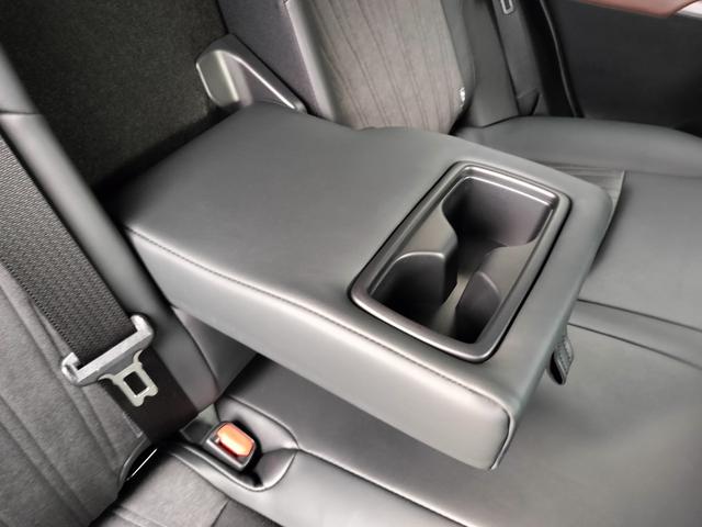 ハリアー Ｚ　ＪＢＬサウンド／ハーフレザーシート／デジタルインナーミラー／衝突軽減／純正ナビ／バックカメラ／ＥＴＣ２．０／クルーズコントロール／パワーゲート／電動シート／ＢＳＭ／ＨＵＤ／ブレーキホールド（48枚目）