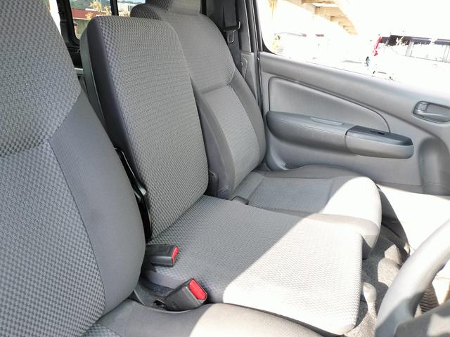NV350キャラバンバン ロングVX 6人乗り/衝突軽減/両側スライド/キャリア付き/ETC/社外ナビ/バックカメラ/キーレス/フルセグTV/Bluetooth接続/横滑防止/電格ミラー/リア小窓左右あり/LEDヘッドライト(41枚目)