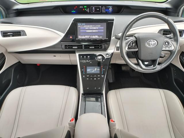 MIRAI ベースグレード 衝突軽減ブレーキ/レザーシート/純正9型ナビ/ETC/バックカメラ/電動シート/コーナーセンサー/クルーズコントロール/BSM/シートヒーター/ステアリングヒーター/ワイヤレス充電/LEDヘッドライト(6枚目)