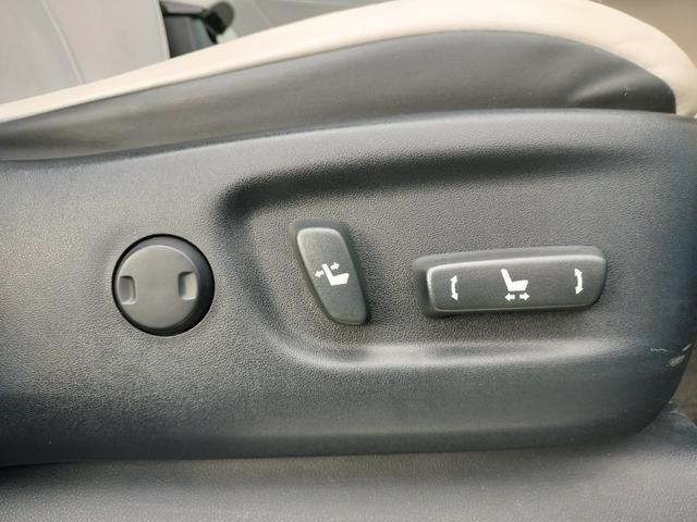 MIRAI ベースグレード 衝突軽減ブレーキ/レザーシート/純正9型ナビ/ETC/バックカメラ/電動シート/コーナーセンサー/クルーズコントロール/BSM/シートヒーター/ステアリングヒーター/ワイヤレス充電/LEDヘッドライト(41枚目)