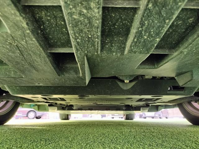 MIRAI ベースグレード 衝突軽減ブレーキ/レザーシート/純正9型ナビ/ETC/バックカメラ/電動シート/コーナーセンサー/クルーズコントロール/BSM/シートヒーター/ステアリングヒーター/ワイヤレス充電/LEDヘッドライト(61枚目)