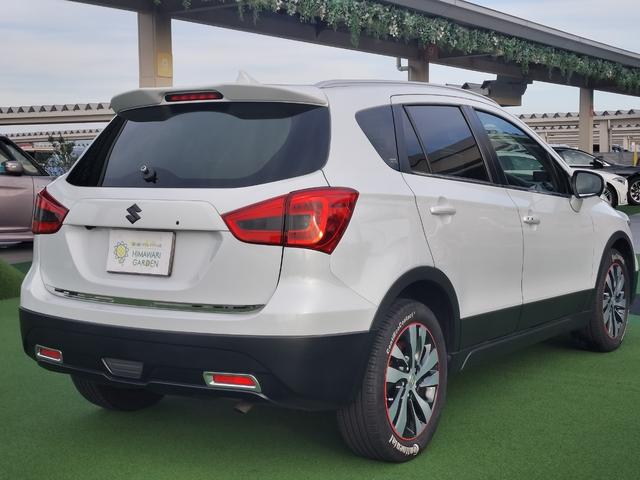 ＳＸ４ Ｓクロス ベースグレード　ワンオーナー／フリップダウンモニター／カロッツェリア８型ナビ／バックカメラ／ＥＴＣ／クルーズコントロール／パドルシフト／１７インチ純正ホイール／スマートキー／ＬＥＤヘッド／オートライト（19枚目）