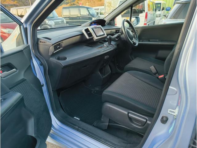 フリードスパイクハイブリッド ジャストセレクション　禁煙車！　鑑定書付き　ナビＴＶ　Ｂカメラ　Ｂｌｕｅｔｏｏｔｈ　クルコン　新品ドライブレコーダー　ＥＴＣ　ＨＩＤ　横滑り防止　電動スライド　電動ミラー　スマートキー　ノーペット（20枚目）