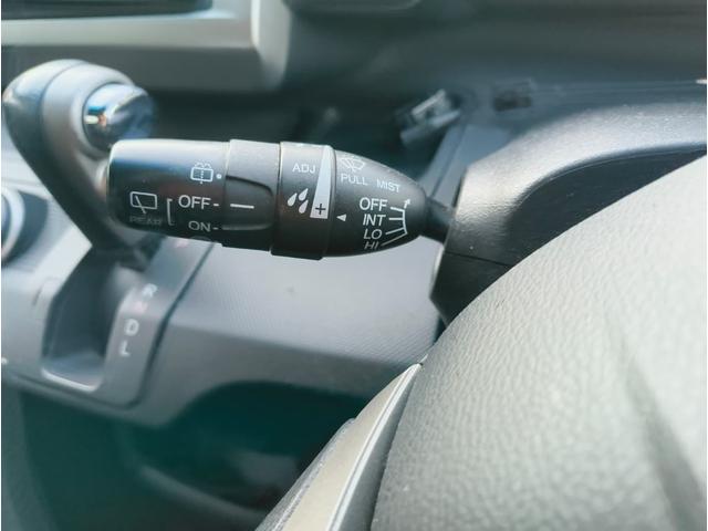 フリードスパイクハイブリッド ジャストセレクション　禁煙車！　鑑定書付き　ナビＴＶ　Ｂカメラ　Ｂｌｕｅｔｏｏｔｈ　クルコン　新品ドライブレコーダー　ＥＴＣ　ＨＩＤ　横滑り防止　電動スライド　電動ミラー　スマートキー　ノーペット（23枚目）