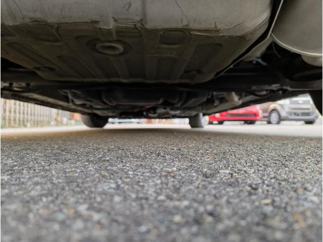 フリードスパイクハイブリッド ジャストセレクション　禁煙車！　鑑定書付き　ナビＴＶ　Ｂカメラ　Ｂｌｕｅｔｏｏｔｈ　クルコン　新品ドライブレコーダー　ＥＴＣ　ＨＩＤ　横滑り防止　電動スライド　電動ミラー　スマートキー　ノーペット（55枚目）