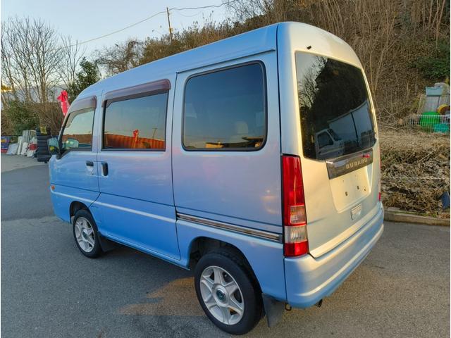 サンバーバン ＶＣプラス　ハイルーフ　５ＭＴ　ドライブレコーダー　両側スライドドア　エアコン　パワーウインドウ　パワーステアリング　集中ロック　４ナンバー　４人乗り　１３インチアルミホイール　禁煙車！（26枚目）