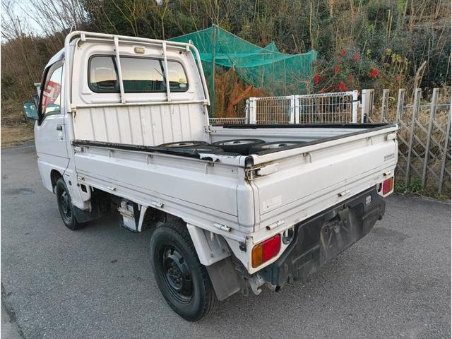 サンバートラック タイミングベルト交換済 4WD 5MT ドライブレコーダー エアコン ラジオ パワーステアリング エアバッグ 3方開 キー2個(8枚目)