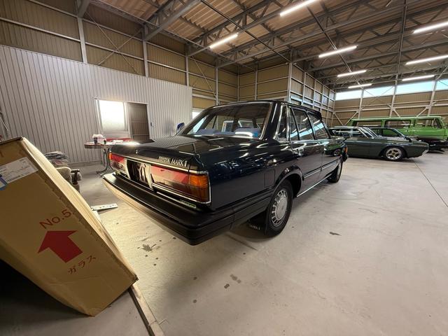 マークII GR ワンオーナー1800GR5速MTSX60(9枚目)