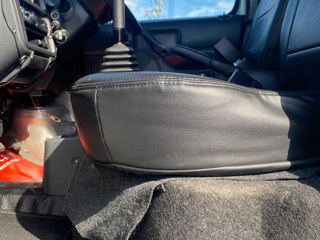 キャリイトラック KU ミラー型ドラレコ・ポータブルナビ・ETC・エアコン・パワステ(29枚目)