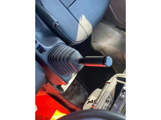 キャリイトラック KU ミラー型ドラレコ・ポータブルナビ・ETC・エアコン・パワステ(40枚目)