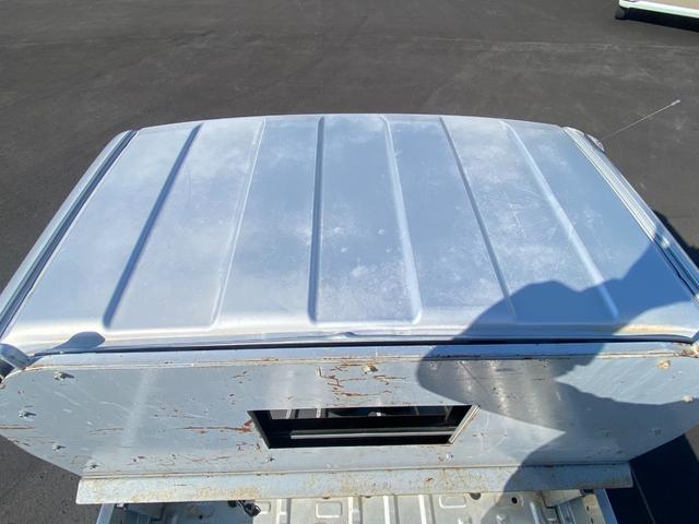 キャリイトラック KU ミラー型ドラレコ・ポータブルナビ・ETC・エアコン・パワステ(47枚目)